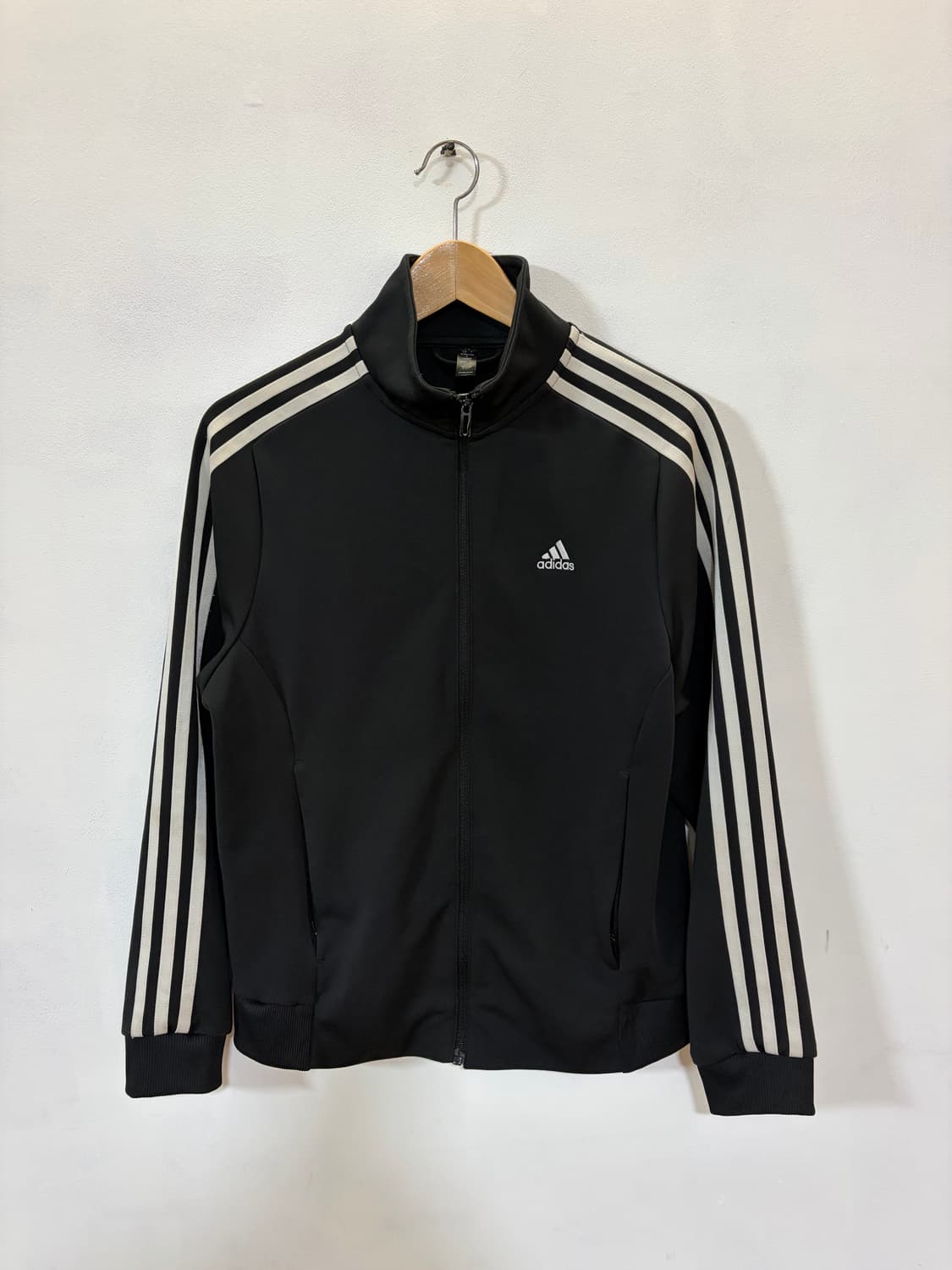 아디다스 트랙탑 블랙 (여성 S) 상품이미지1