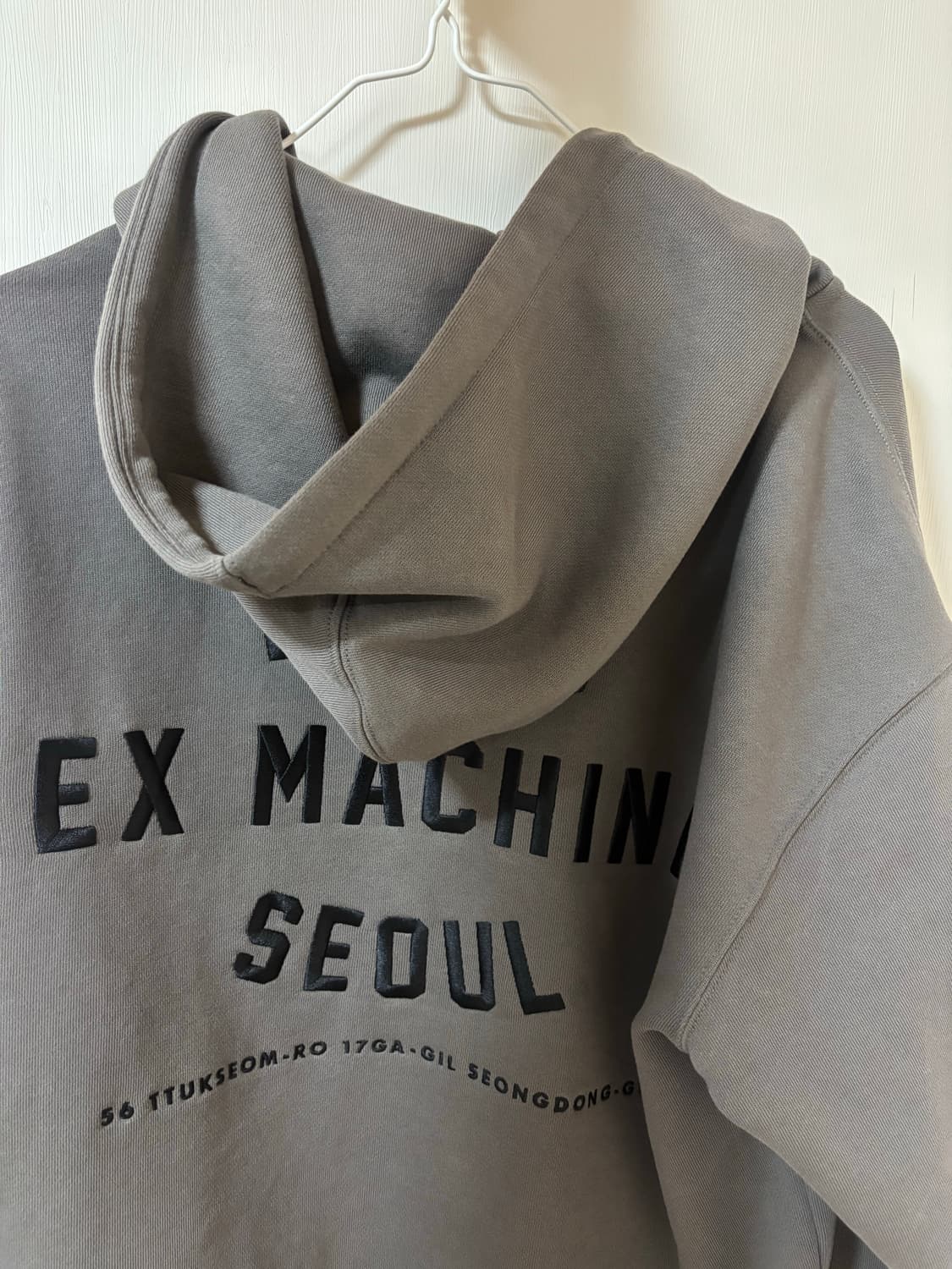 데우스 후드집업 차콜 s 판매합니다 상품이미지5