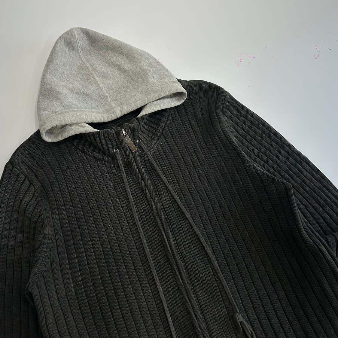 Calvin klen jeans 켈빈클라인 진스 차콜 니트 후드 집업 상품이미지4