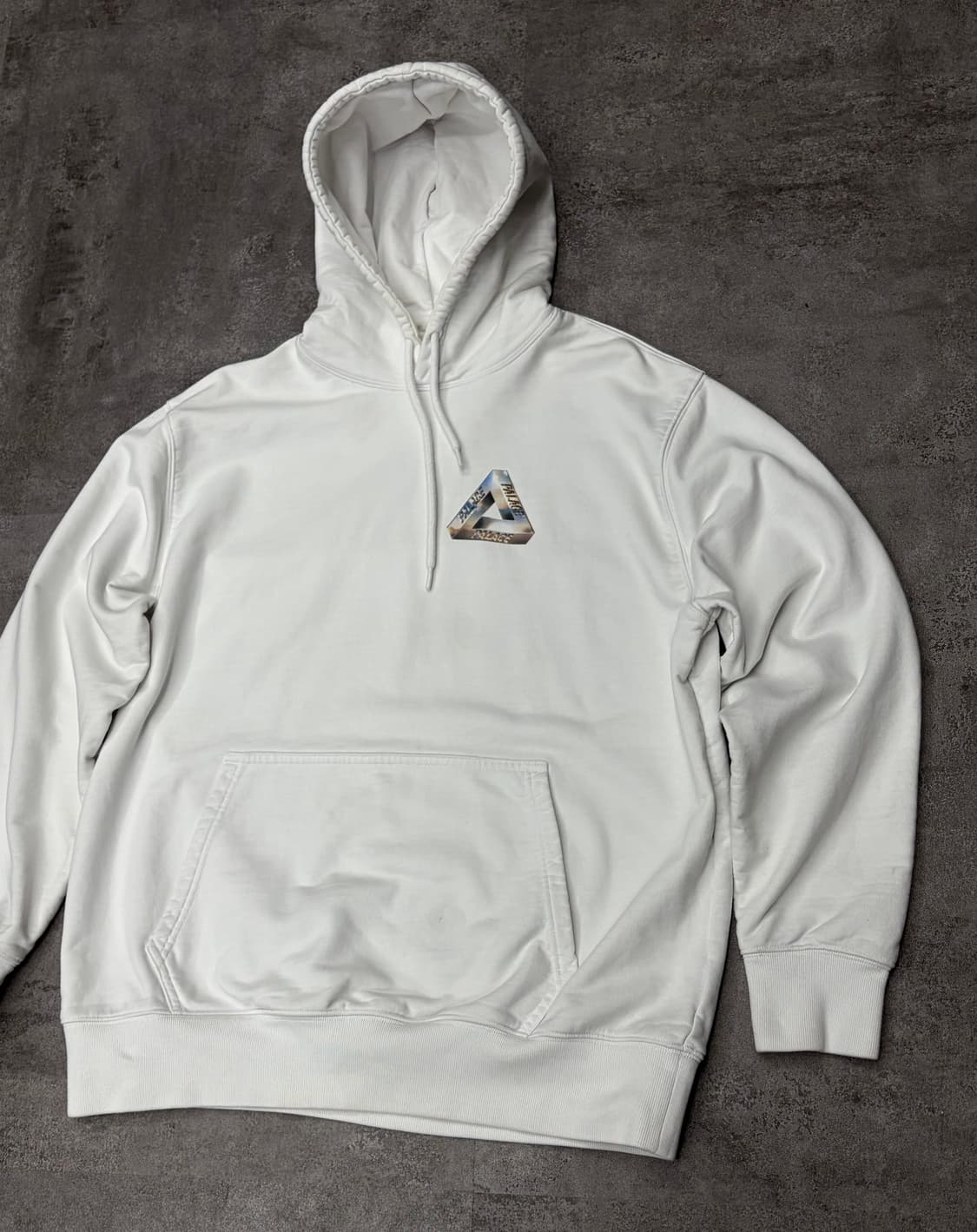 팔라스 화이트 트라이퍼그 후드티 상품이미지6