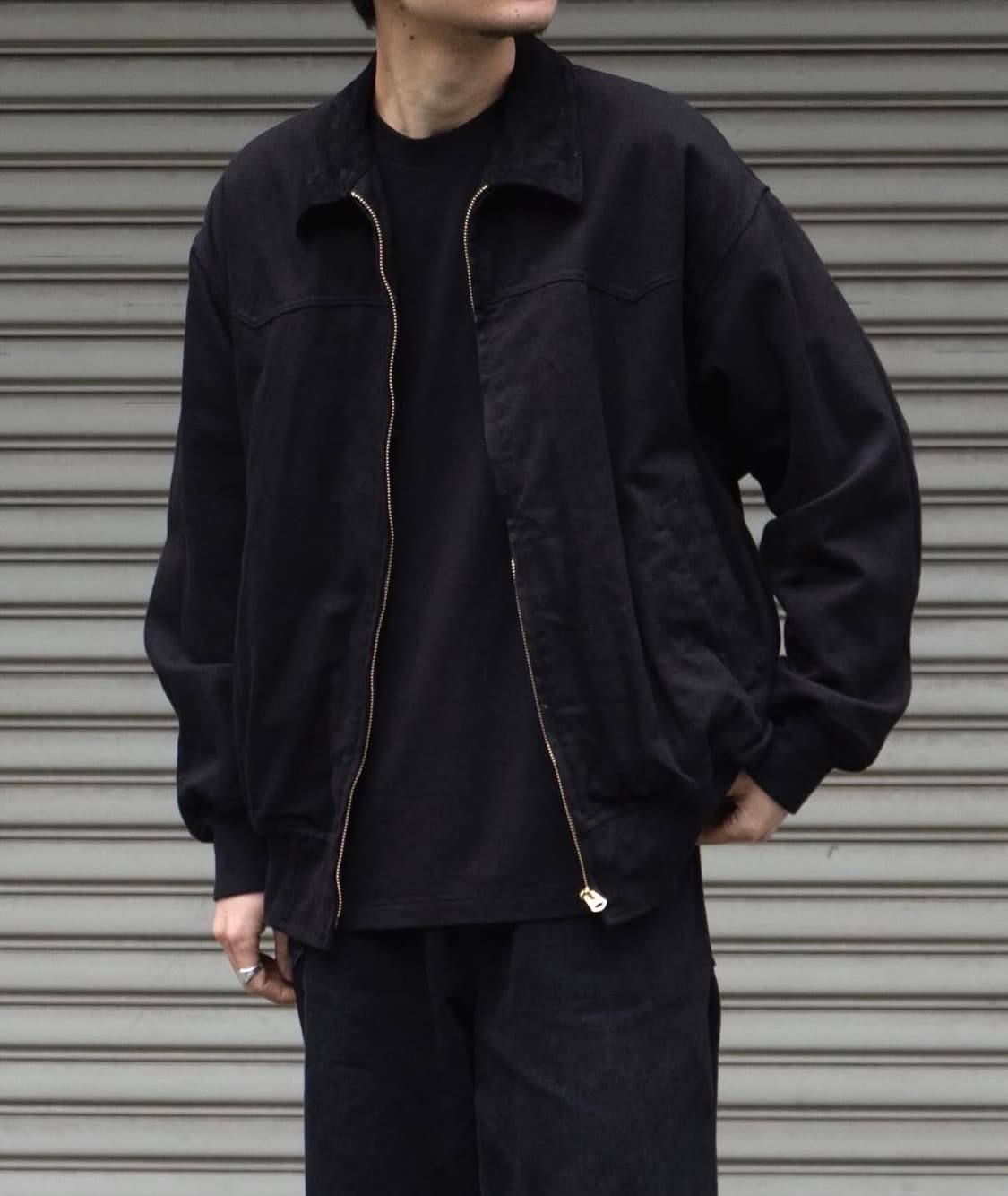 코모리 블랙드릴 지퍼자켓 상품이미지1