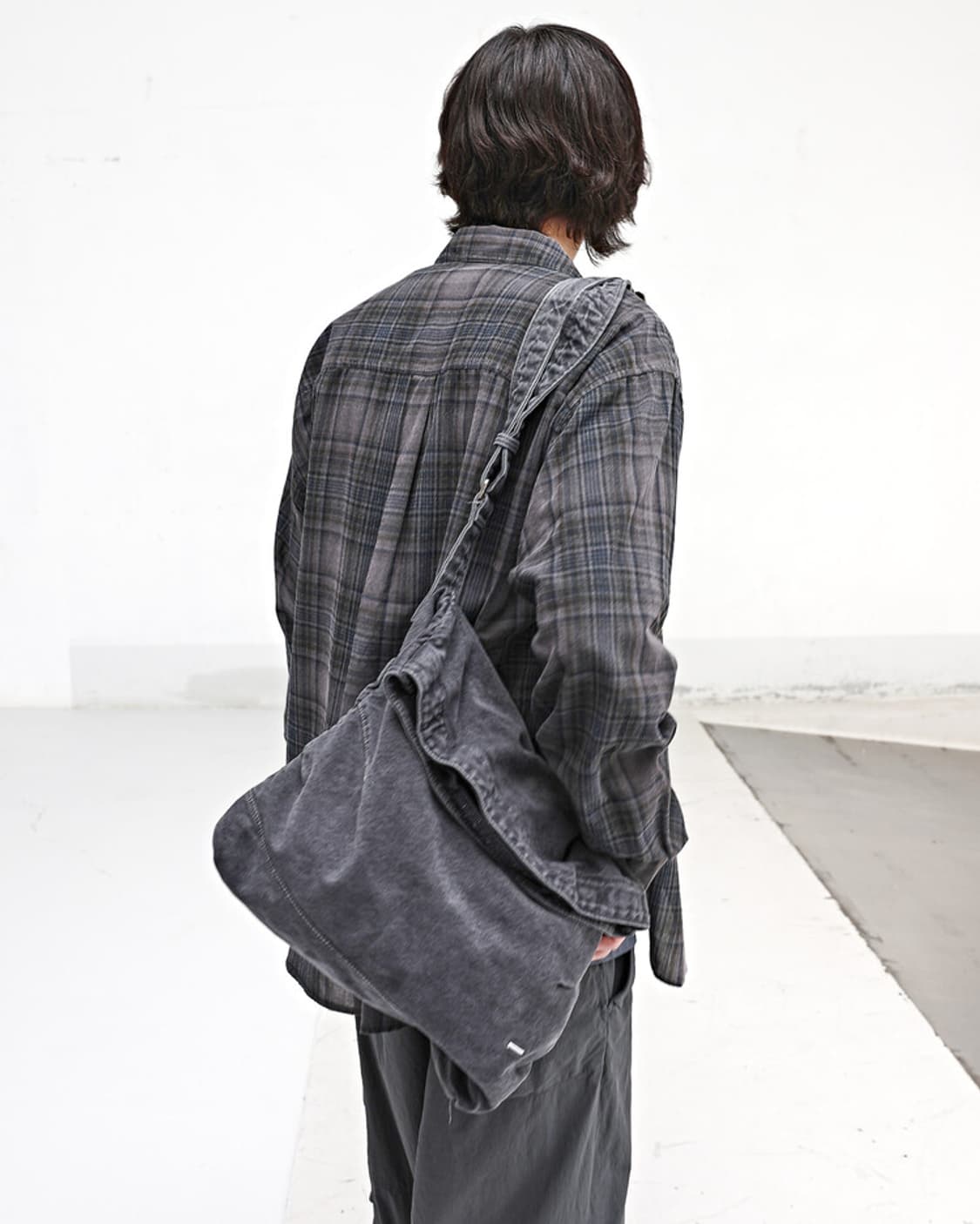 월스와일 무브먼트 Parachute Bag 차콜색상 새상품 상품이미지9