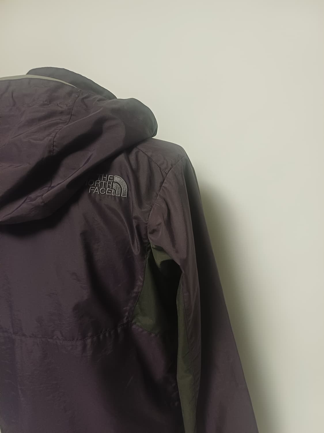 [Vintage] 노스페이스 올드스쿨 투톤 윈드브레이커 (퍼플/다크그린) 상품이미지7