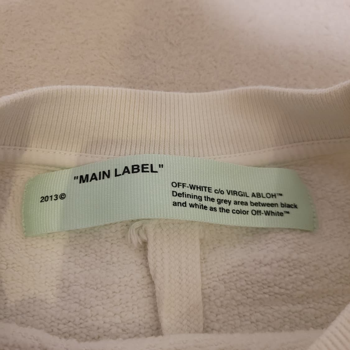 오프화이트 18FW 로고프린팅 맨투맨 XS 상품이미지7