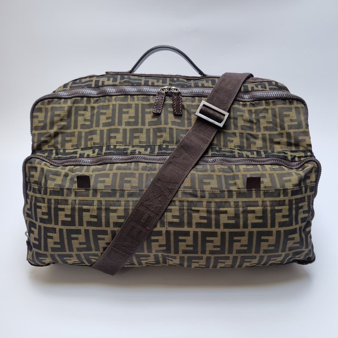 펜디 주카 2WAY 보스턴백 남여공용 (상급, 골프백, 여행가방) 상품이미지1