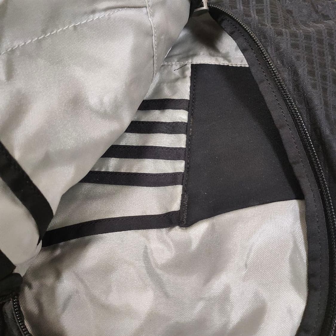 파타고니아 백팩 블랙 상품이미지4