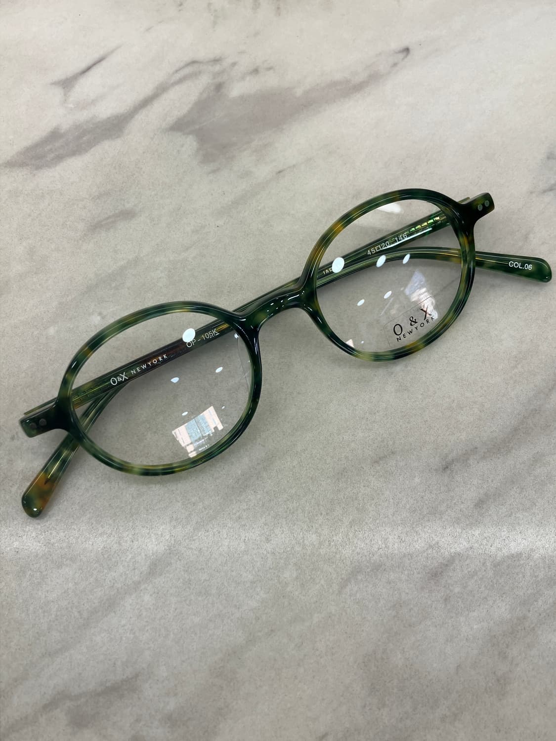 오앤엑스 O&X New York 카모 그린 오벌 뿔테 안경 상품이미지1