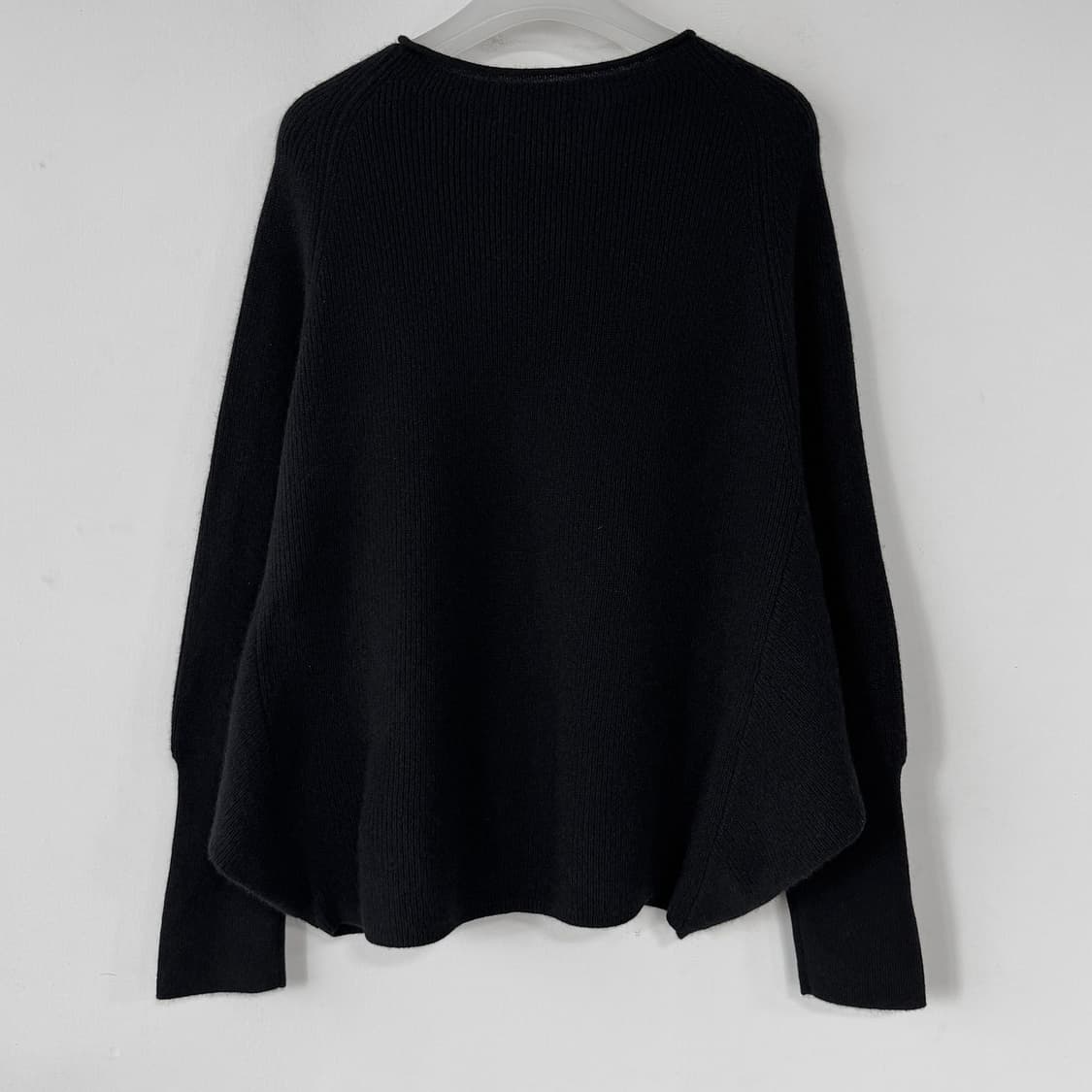 고비 캐시미어100 루즈핏 니트 (BLACK) 상품이미지6