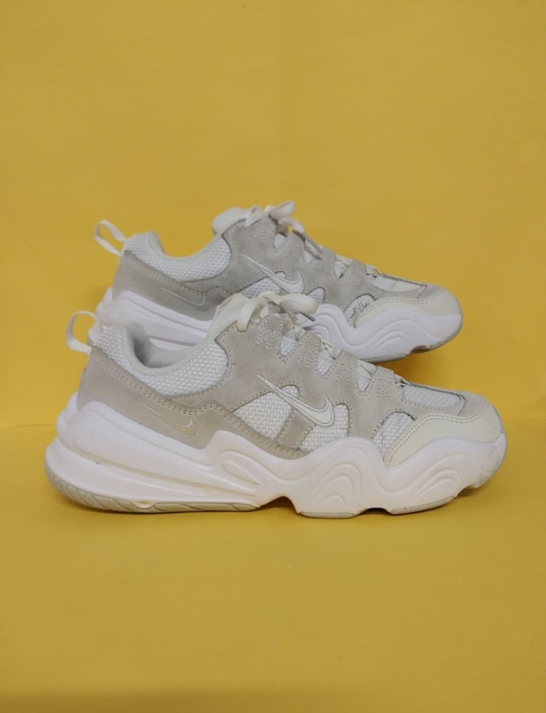 여성 나이키 테크 헤라 화이트 운동화 (240) 상품이미지3