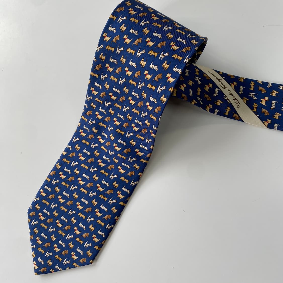 페레가모(Ferragamo) 명품 정품넥타이 상품이미지5