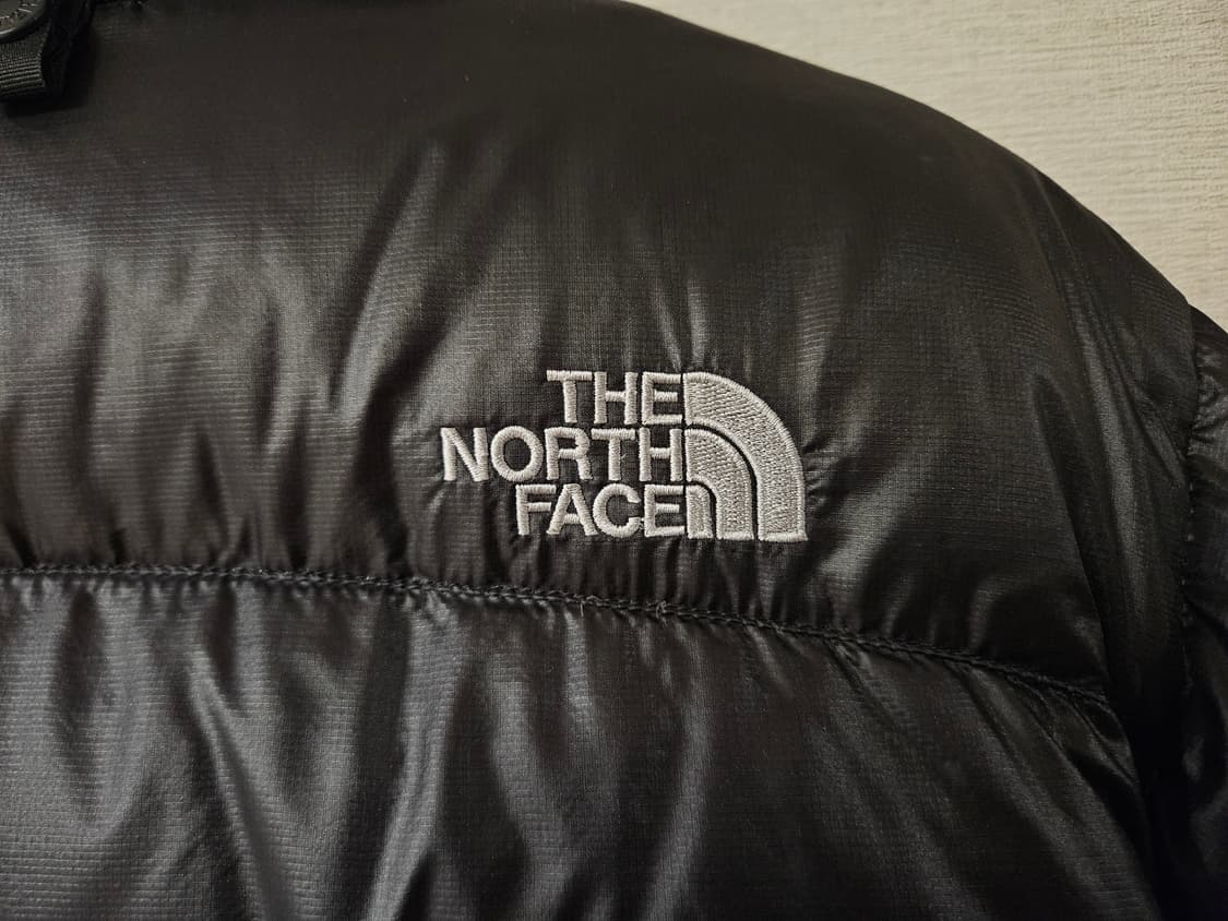 노스페이스 초경량 패딩 아콘카구아 블랙 써밋시리즈 S 80사이즈 상품이미지3