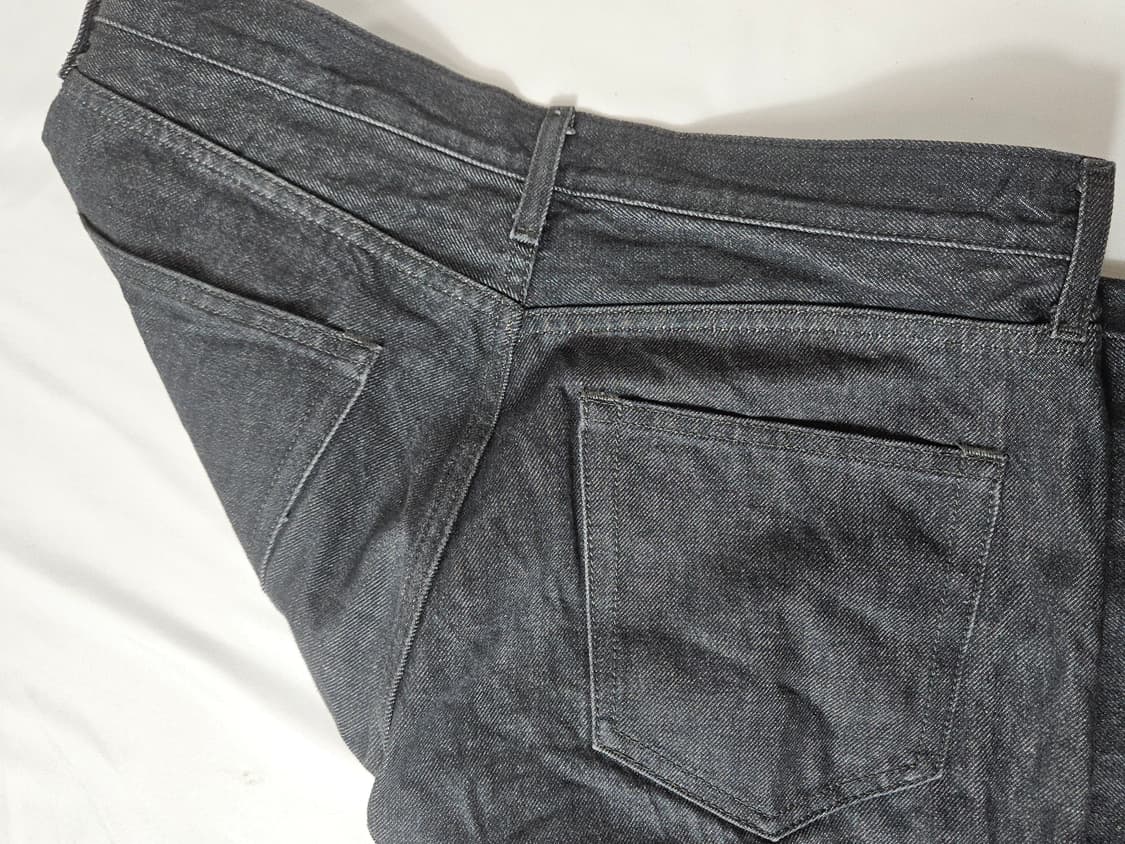 코스 COS 신형 릴렉스드 생지 와이드 데님팬츠 블랙 흑청 진 31 상품이미지4