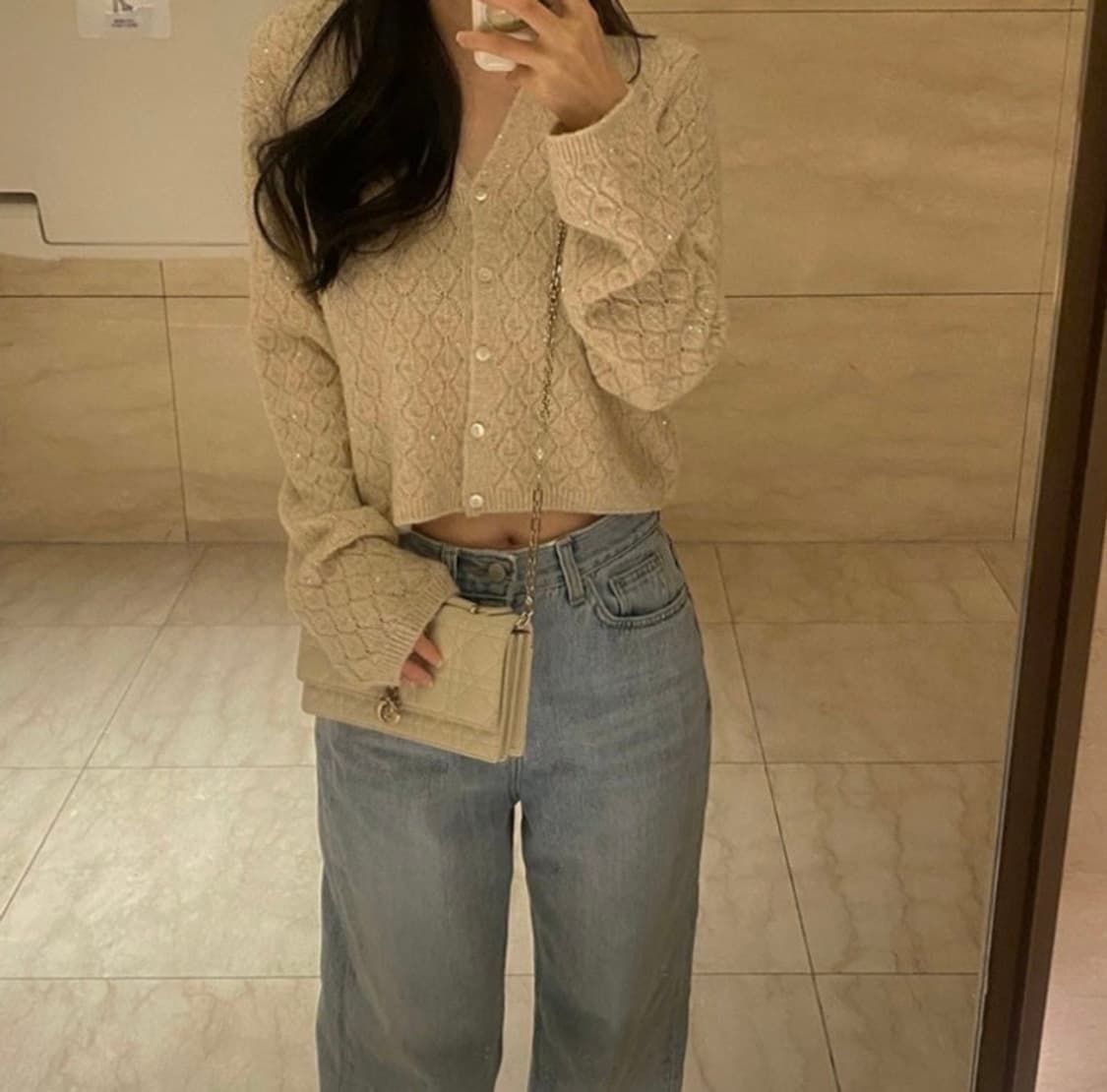 유솝 아뜰리에 로지 스팽글 가디건 베이지 블로그 마켓 인스타 상품이미지2