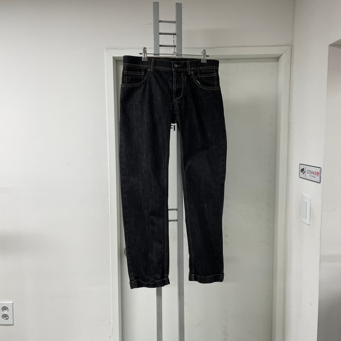 돌체앤가바나 흑청 데님 팬츠 31 상품이미지5