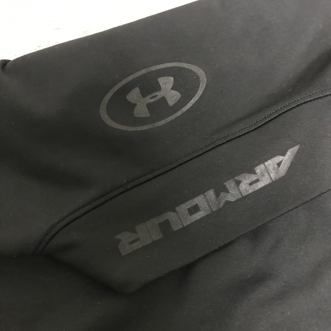 언더아머 기능성 긴팔 티셔츠 XL사이즈 상품이미지4