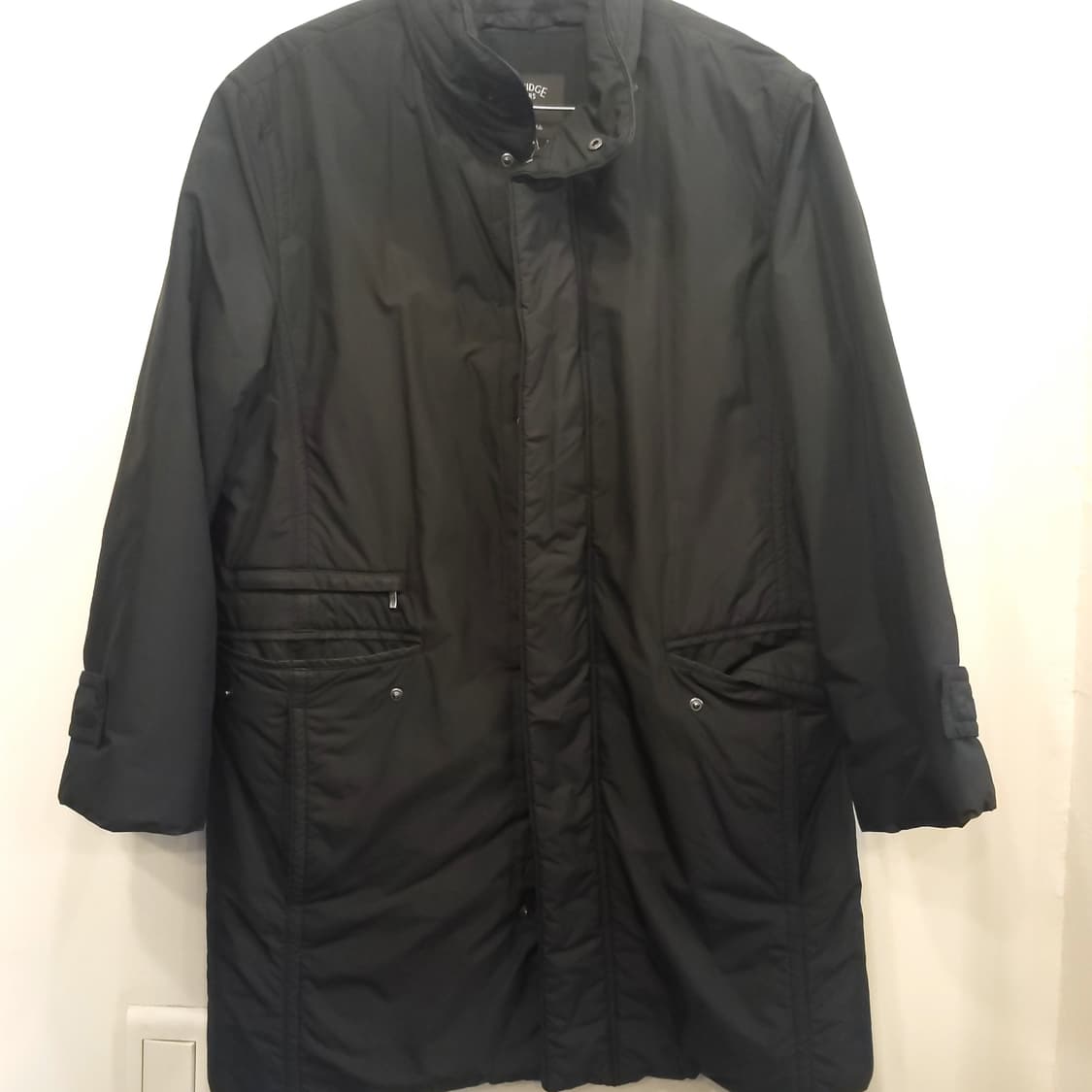 캠브리지 멤버스 차콜 하프 패딩 상품이미지2