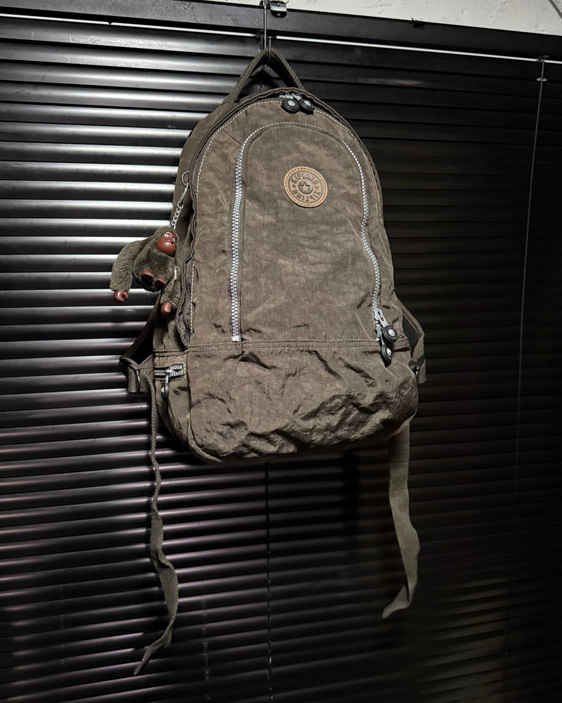 키플링 브라운 갈색 가방 백팩 고릴라 인형 키링 갸루 쵸코 너드 모리걸 상품이미지3