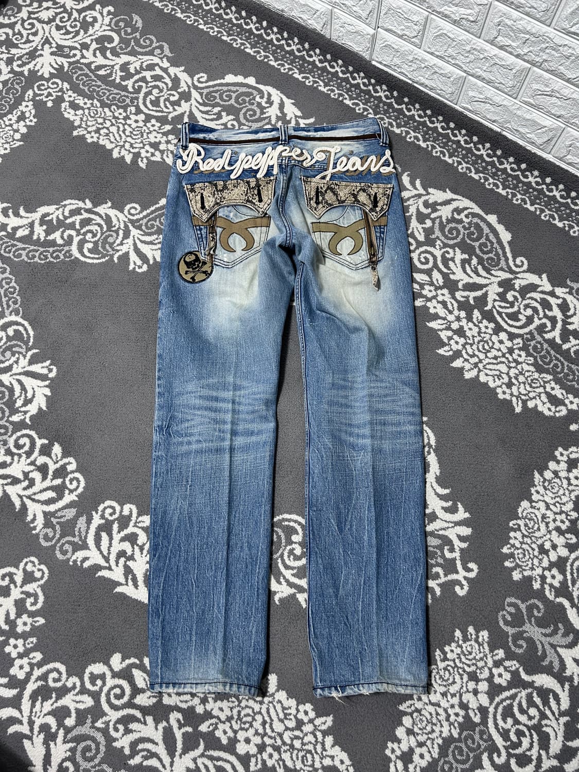 레드 페퍼 스펠 아웃 파이톤 패치 데님 상품이미지4