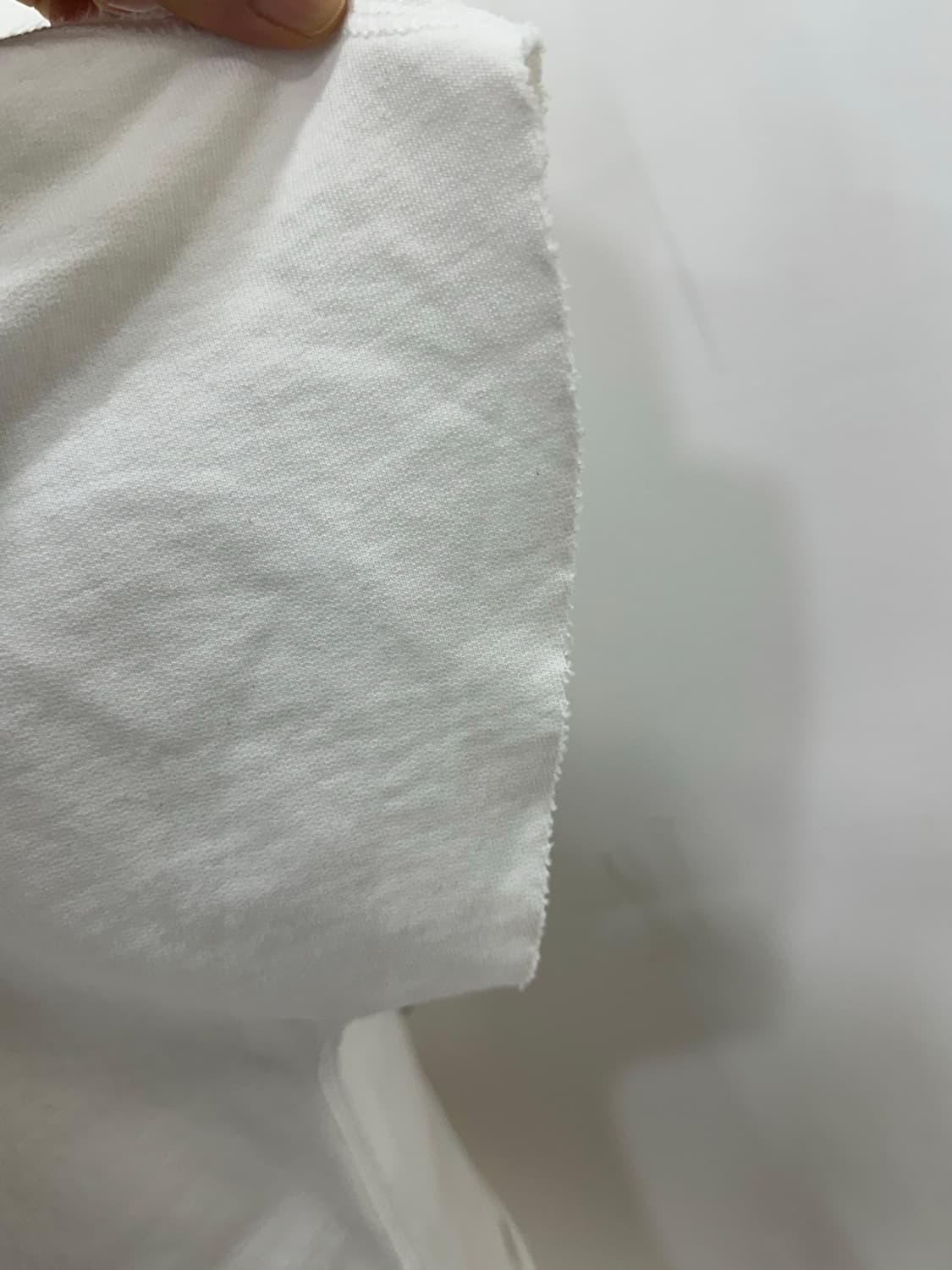 피에르 발망 크롭 맨투맨 상품이미지4