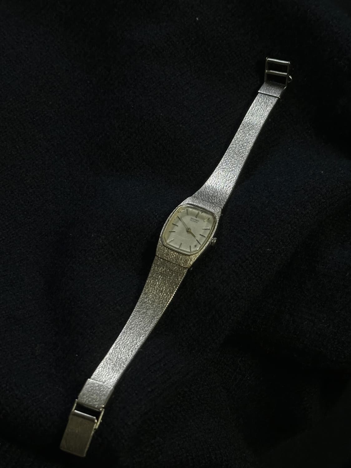 80s SEIKO 2C20-5280 JAPAN 빈티지 여성 쿼츠 시계 상품이미지7