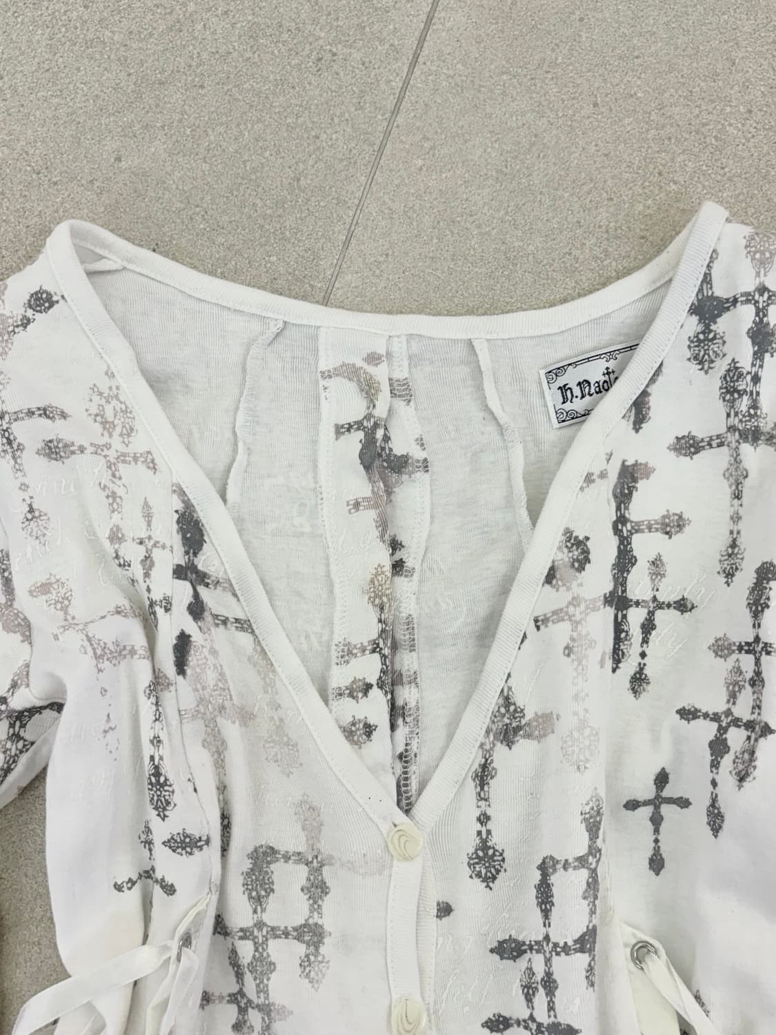 H.naoto 십자 크로스 롱슬리브 상품이미지2