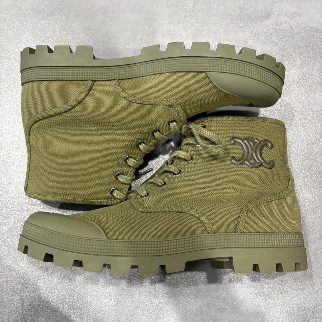 셀린느 레이스업 부츠 상품이미지1