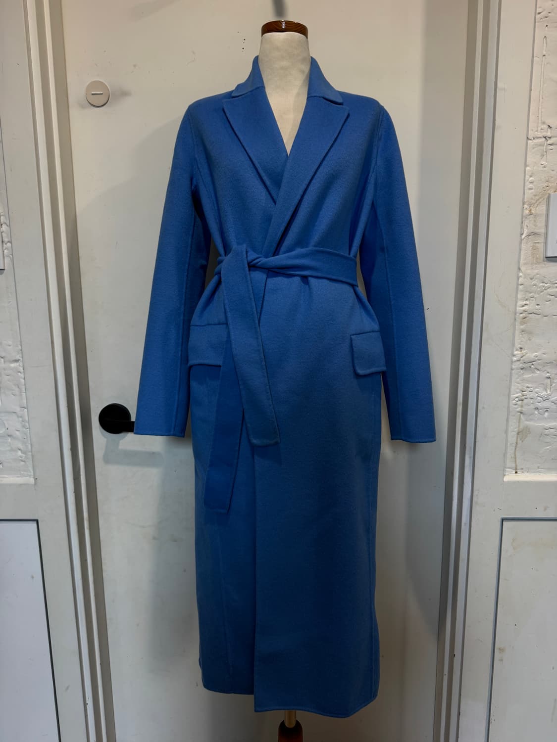 마쥬 블루 롱코트 상품이미지3