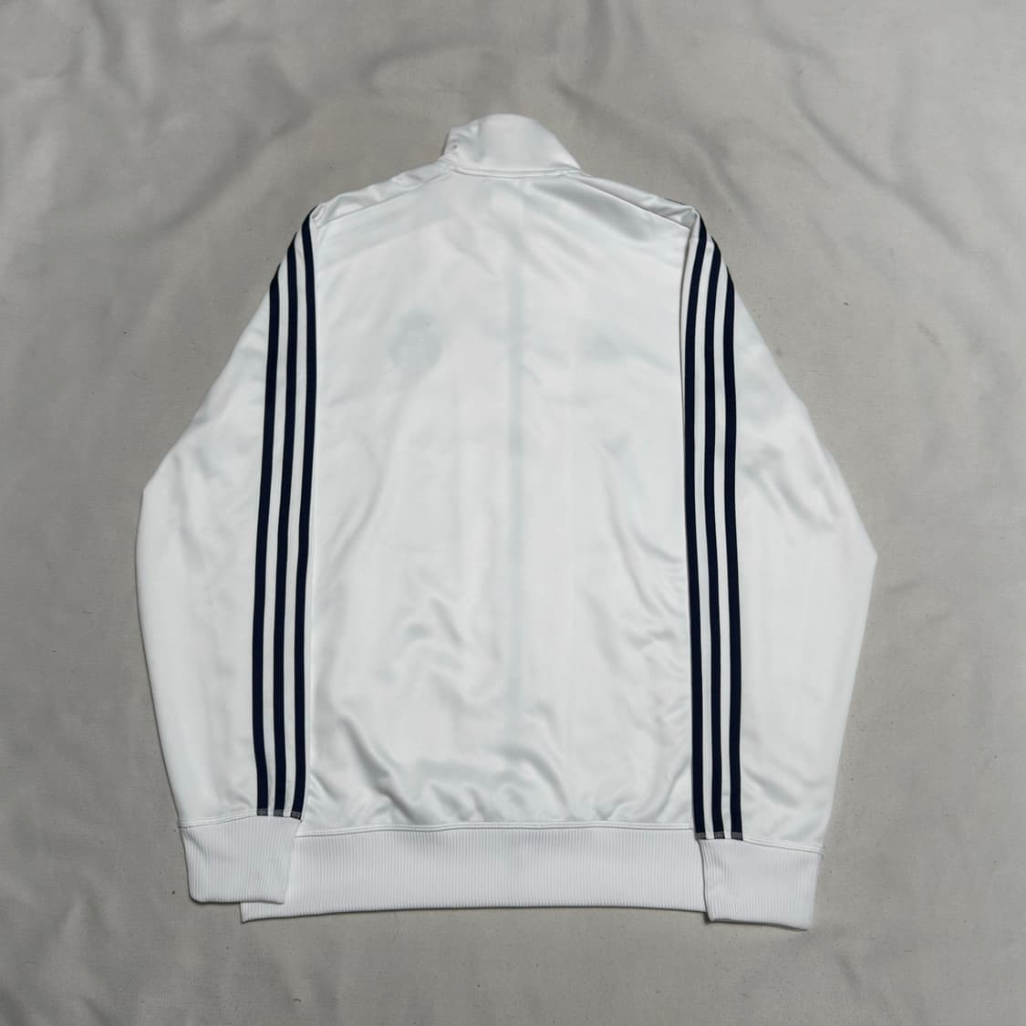 M 아디다스 레알마드리드 네이비라인 화이트 트랙탑 상품이미지3