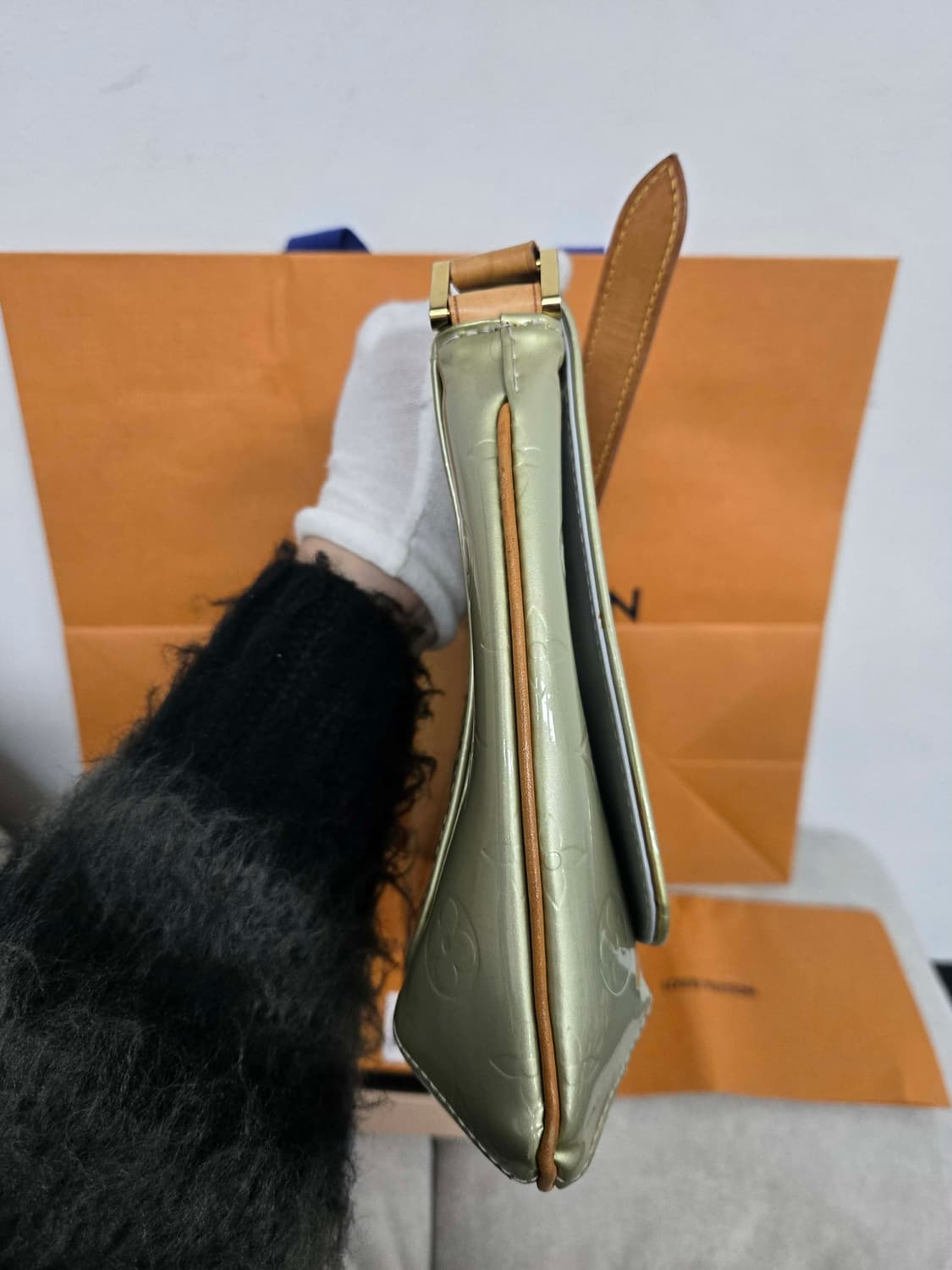 [보증서 정품] 루이비통 모노그램 베르니 숄더백 상품이미지3