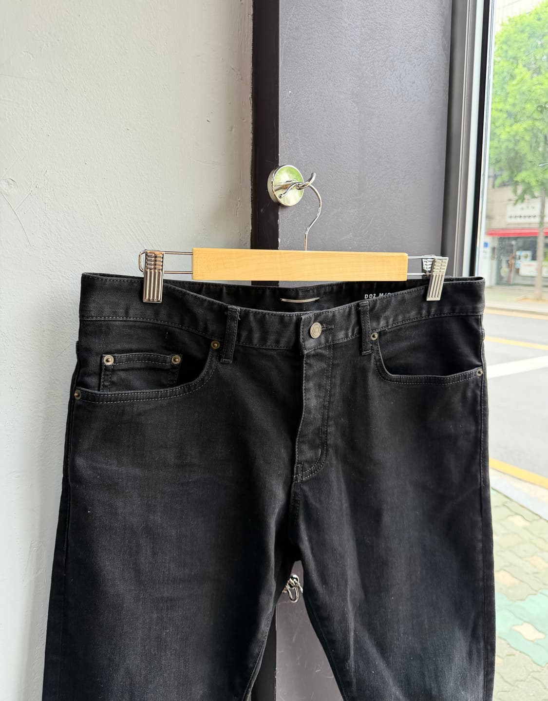 33/ 생로랑 에디슬리먼 무릎디스 블랙 팬츠 상품이미지4
