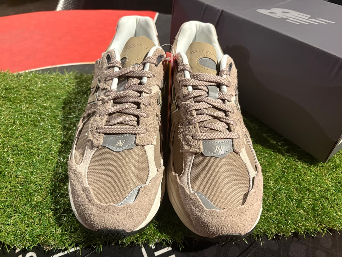 [새상품/275]뉴발란스 2002 정가이하판매 상품이미지4