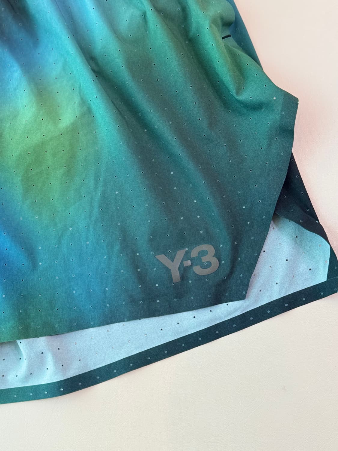 아디다스 Y-3 5인치 러닝 쇼츠 L(JM3334) 상품이미지2