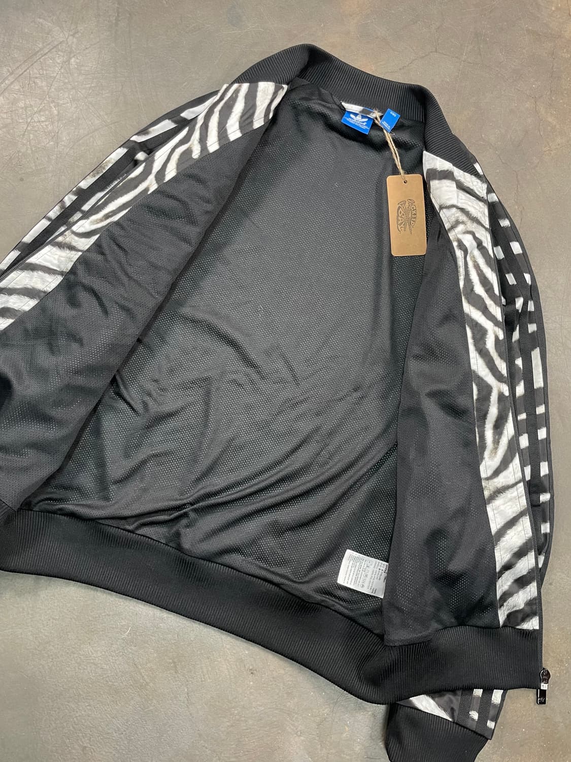 아디다스 슈퍼걸 지브라 져지 상품이미지3