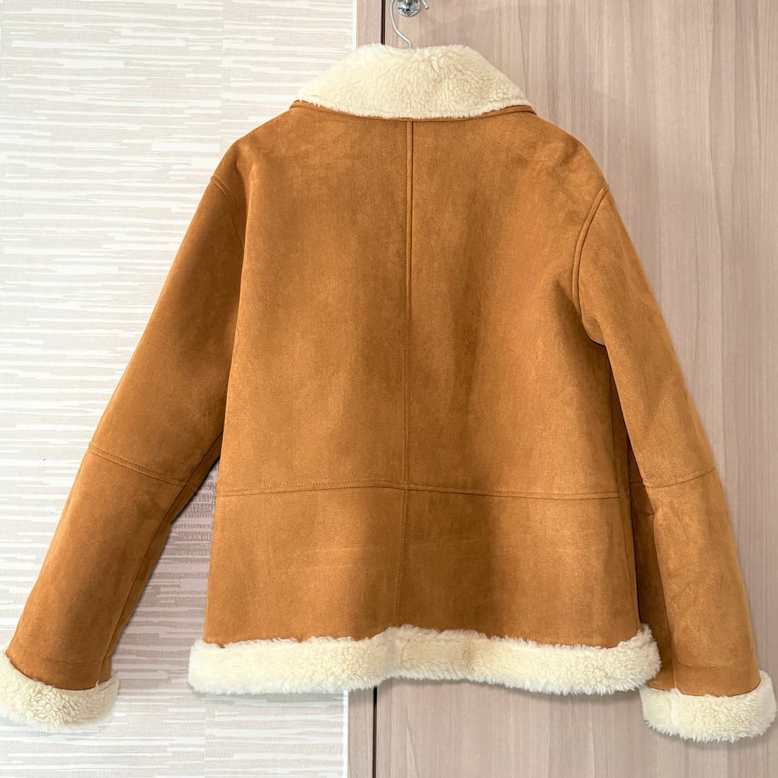 [희귀템✨] 반원 아틀리에 03725 칼라 하프 무스탕 상품이미지6