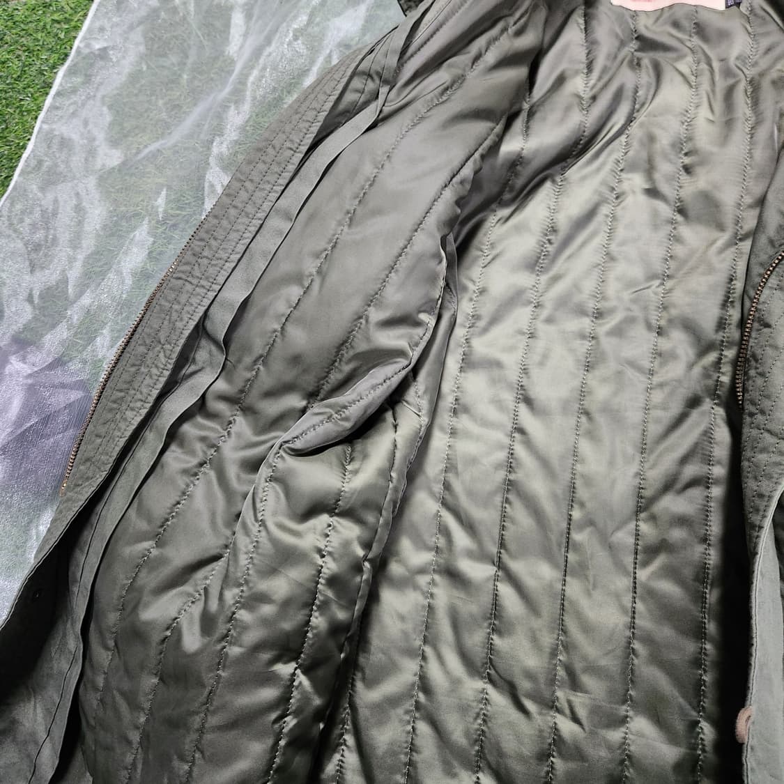 카이악만 퍼후드 파카 야상 / 카키 / 유니섹스 겨울아우터 상품이미지3