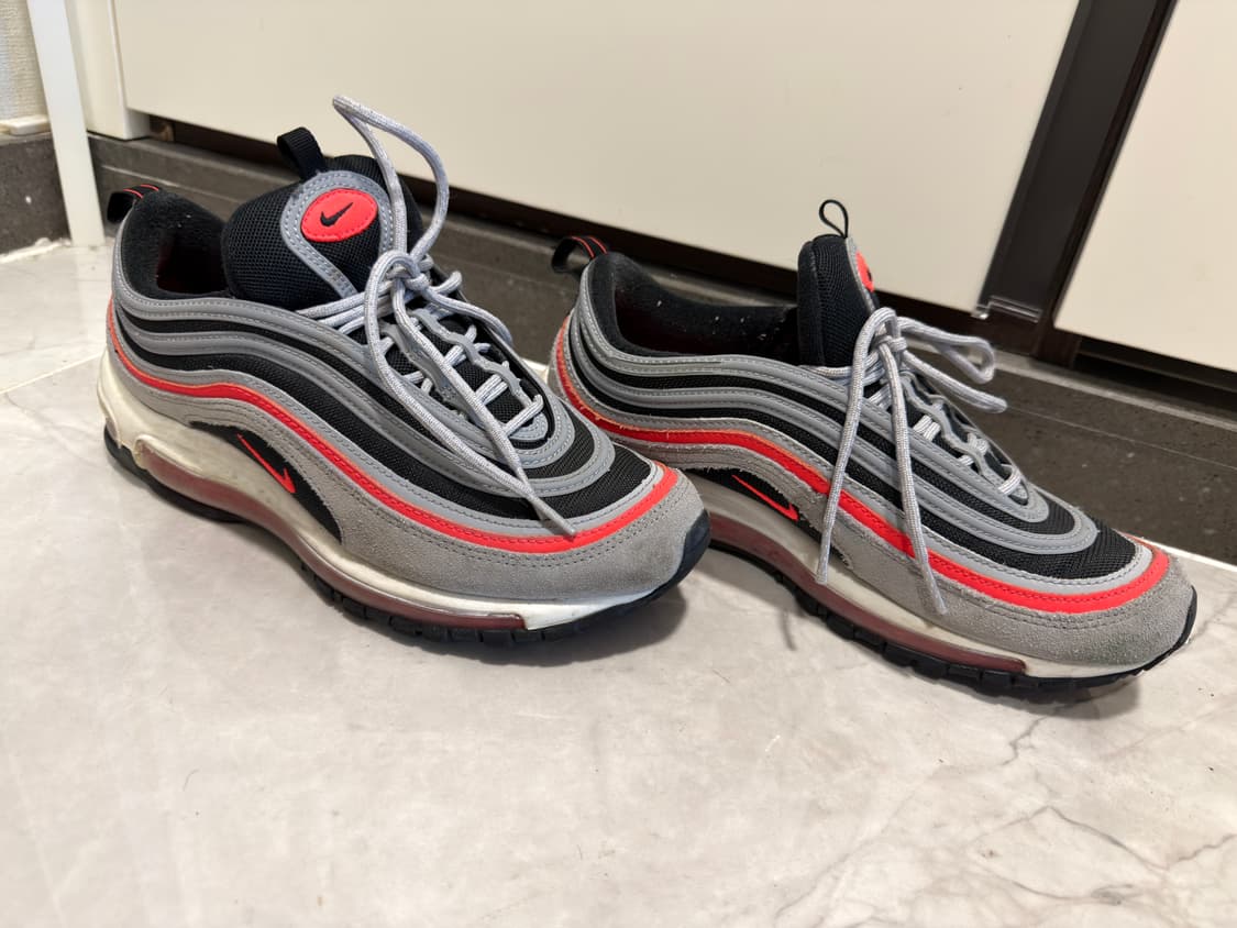 에어맥스97 울프그레이 라디언트레드 255사이즈 상품이미지2