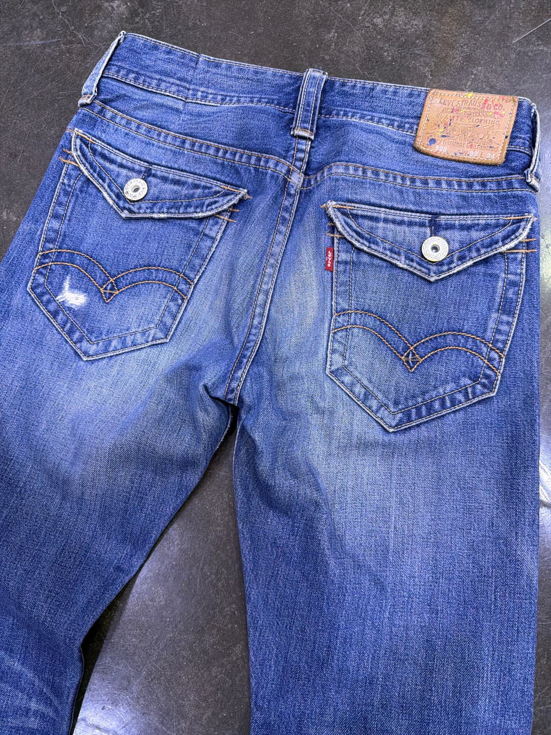 리바이스 523 스트레이트핏 백포켓 빈티지 데미지 워싱 데님팬츠 32 상품이미지7