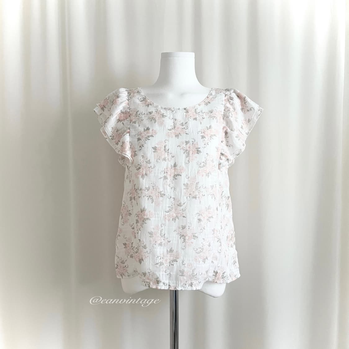 pink flower beads blouse 상품이미지3