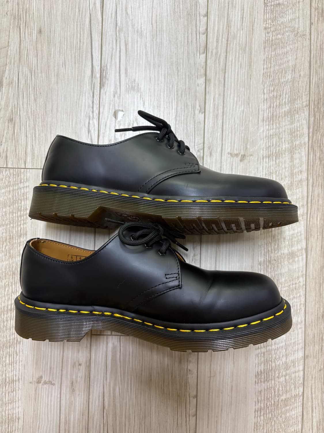 닥터마틴 1461 3홀 스무스 240 상품이미지3