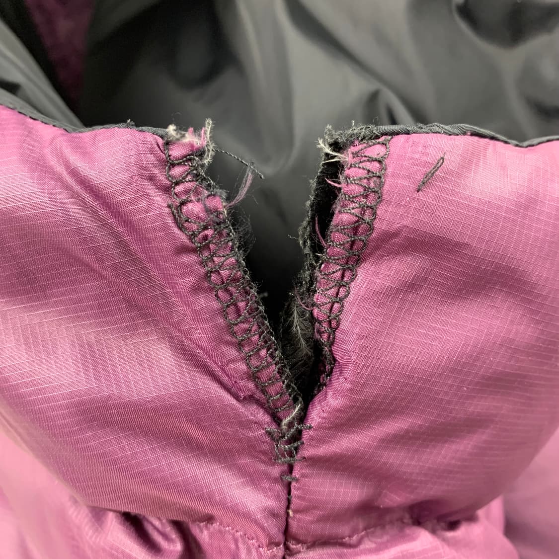 노스페이스 눕시 700 구스다운 패딩 베스트 퍼플 상품이미지7