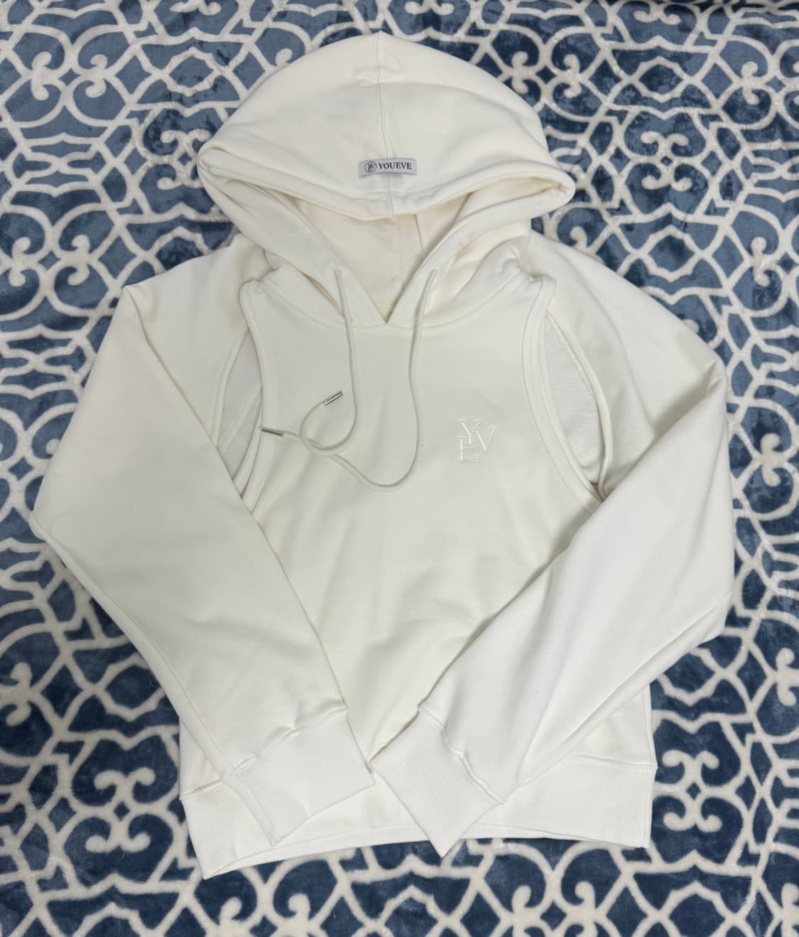 유이브빈티지 자체제작 쓰리피스 후드나시 볼레로 세트 화이트 무신사 상품이미지4