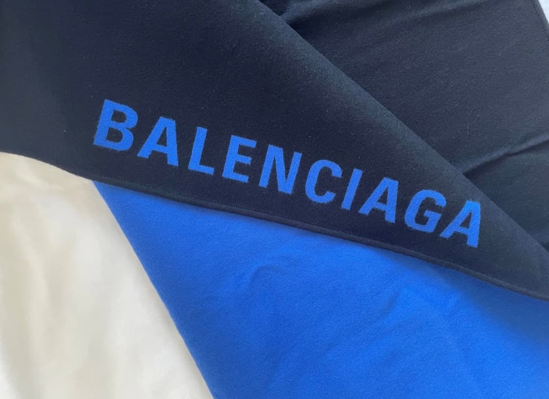 발렌시아가 양면 숄 머플러 90x185 상품이미지5