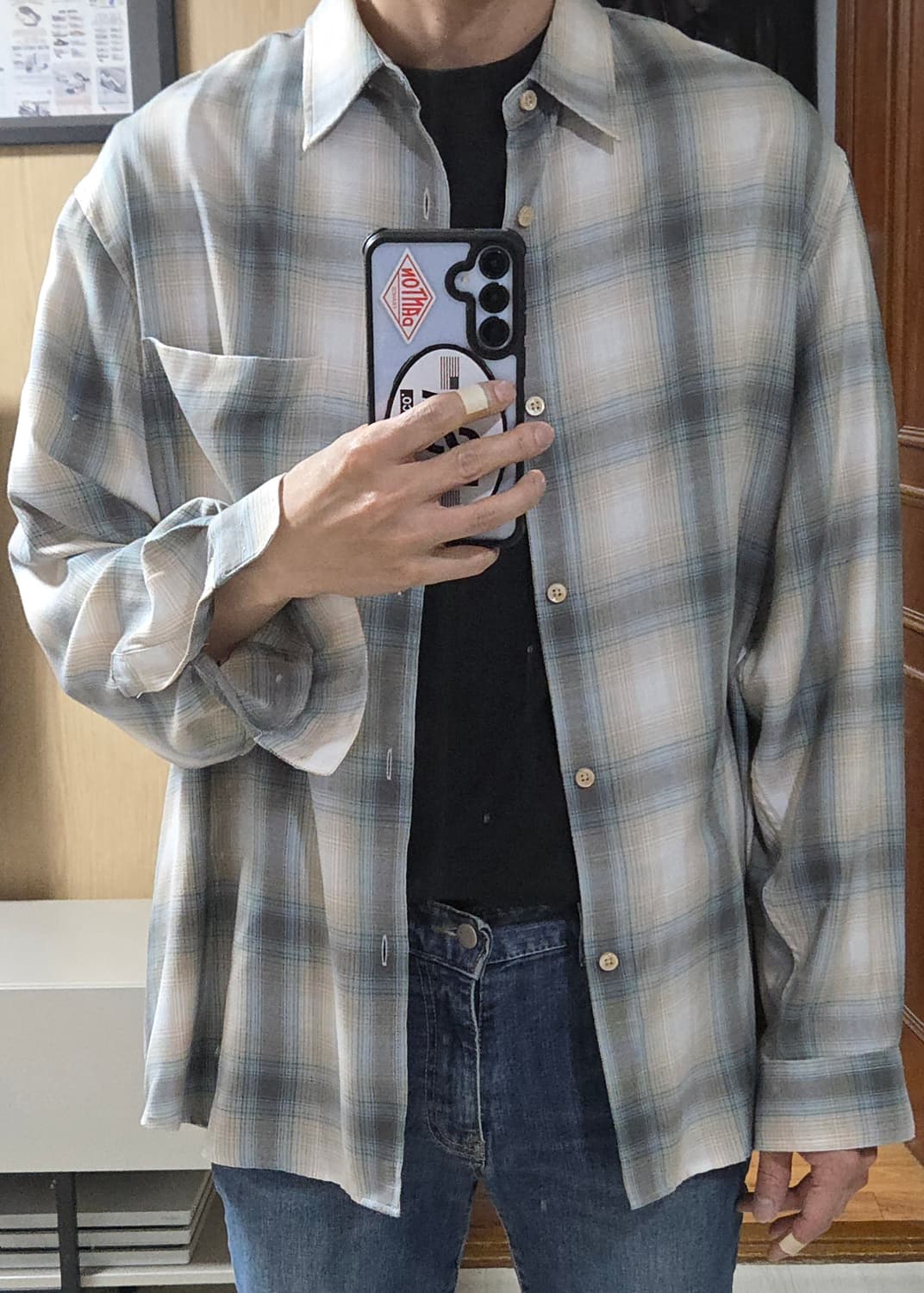 (착샷) 셔터 나보나 v2 레이온 체크 셔츠  상품이미지8