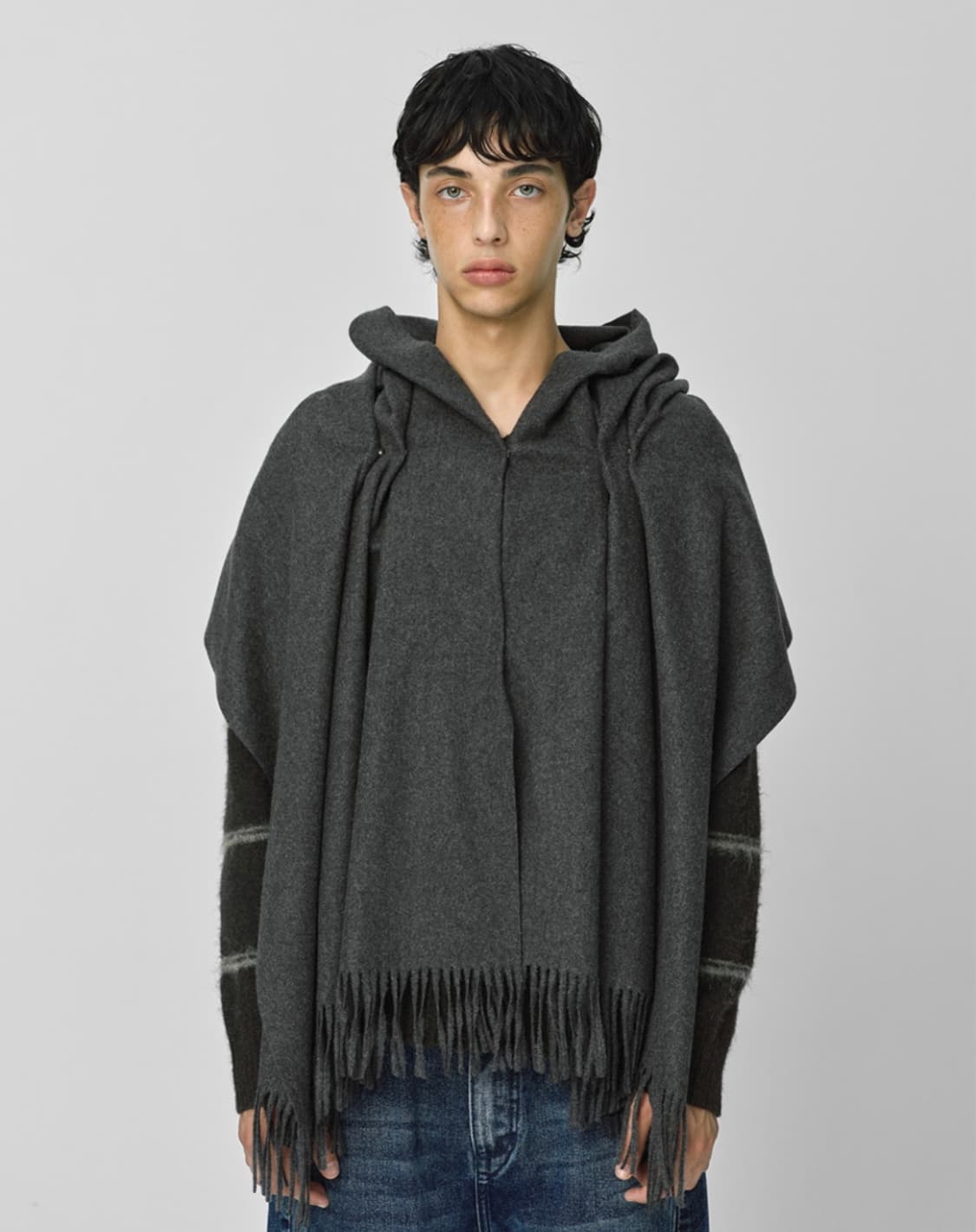 밀로아카이브 쓰리 웨이 더블 스냅 드레이프 머플러 차콜  상품이미지1