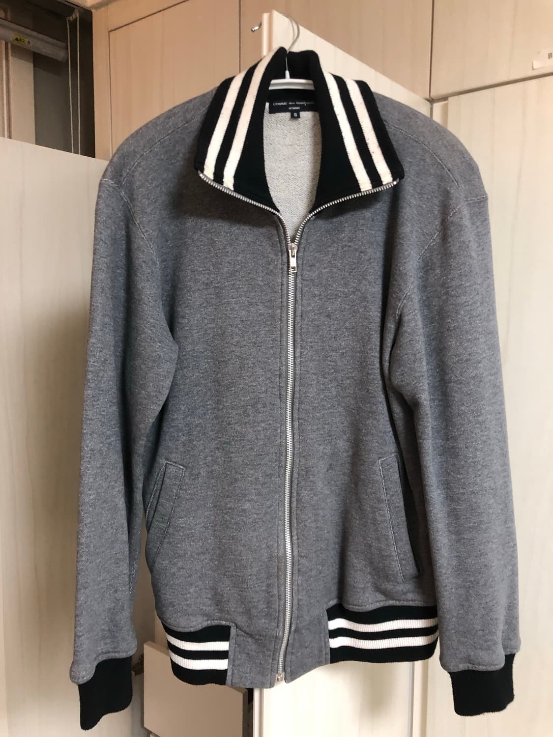 [s] 꼼데가르송 옴므 바시티 자켓 상품이미지1