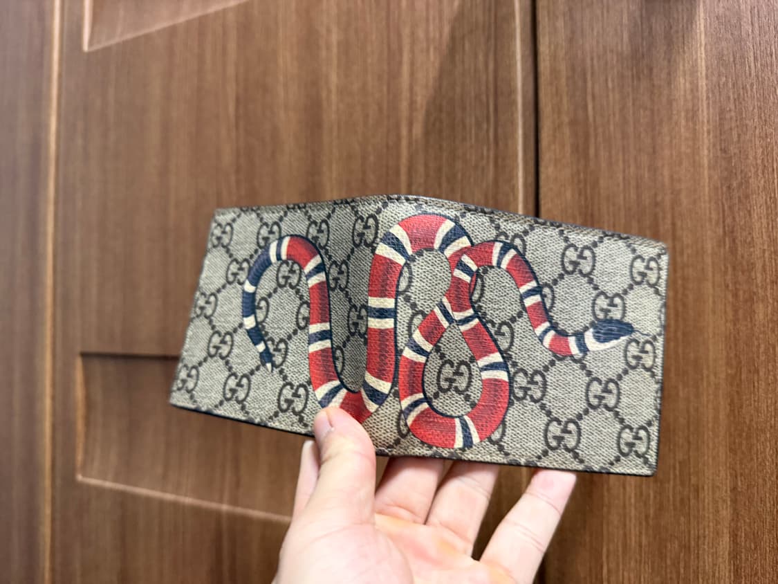 구찌 스네이크 반지갑 상품이미지3