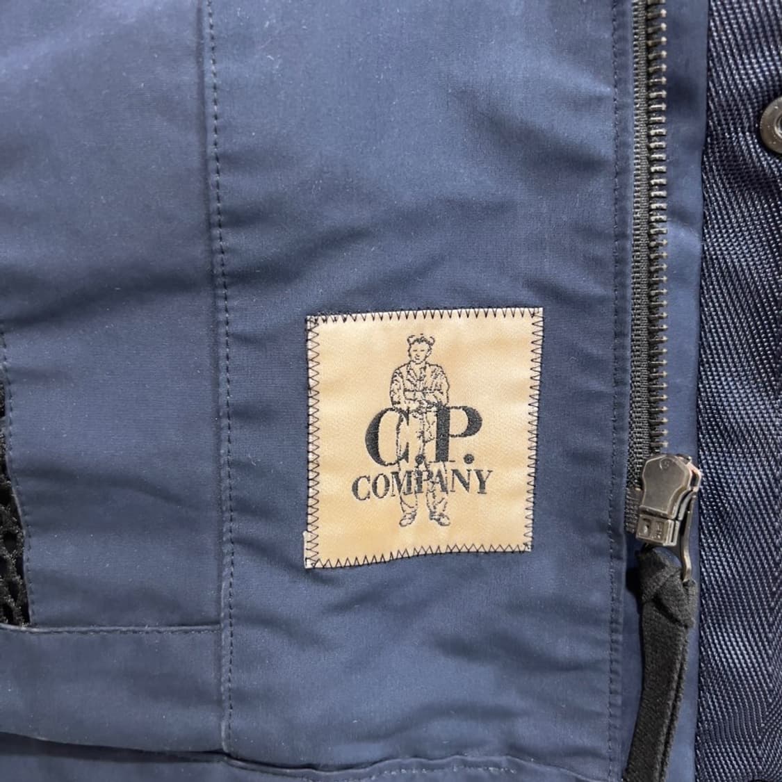 cp컴퍼니 고글 디테일 자켓 상품이미지6