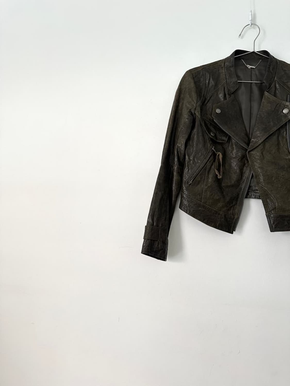 GUESS olive green short leather jacket 상품이미지2