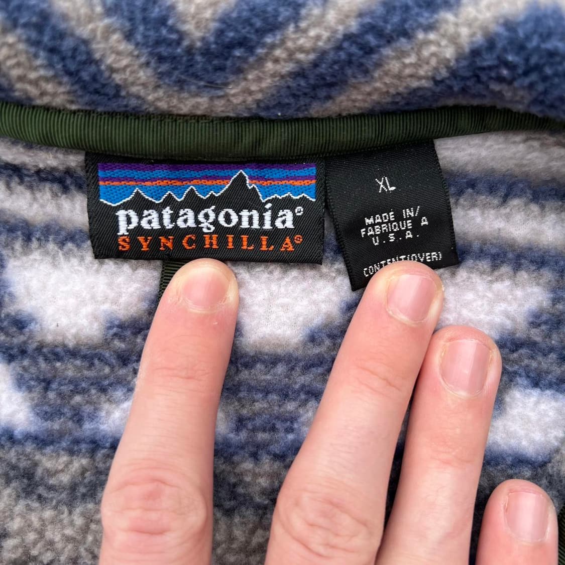 16FW 파타고니아 클래식 신칠라 스냅-티 플리스 풀오버 네이티브 패턴 상품이미지2