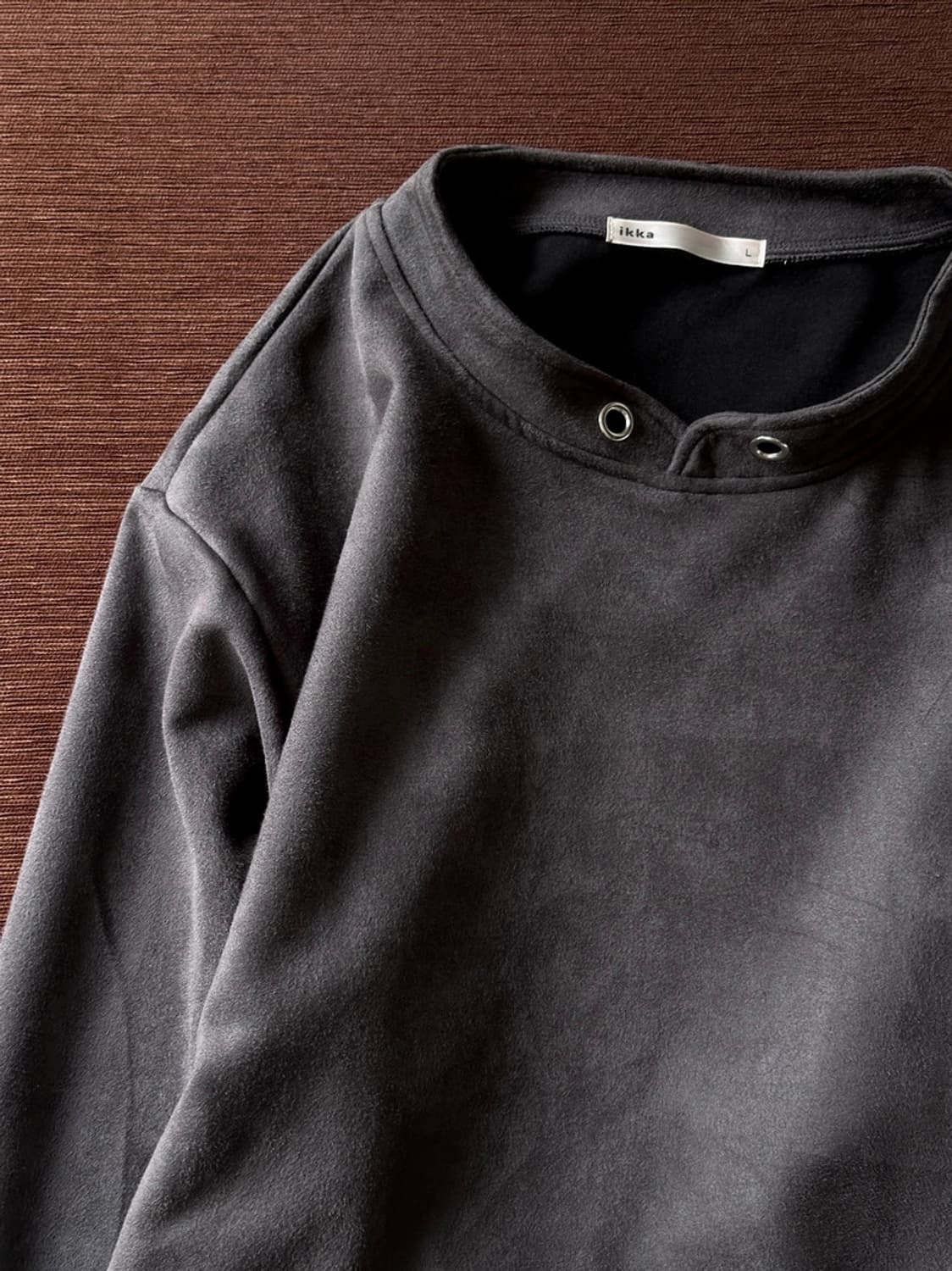 Brushed fabric L/S pullover top 상품이미지1